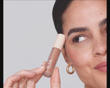 Liquid Powder Chromatic Eye Tint