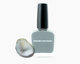 Terre verte nail polish
