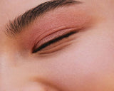 Liquid Powder Chromatic Eye Tint