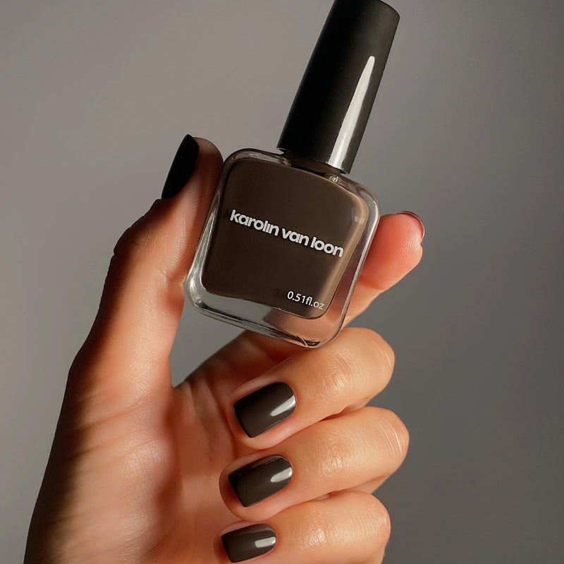 Figue Marron 54 vernis à ongles