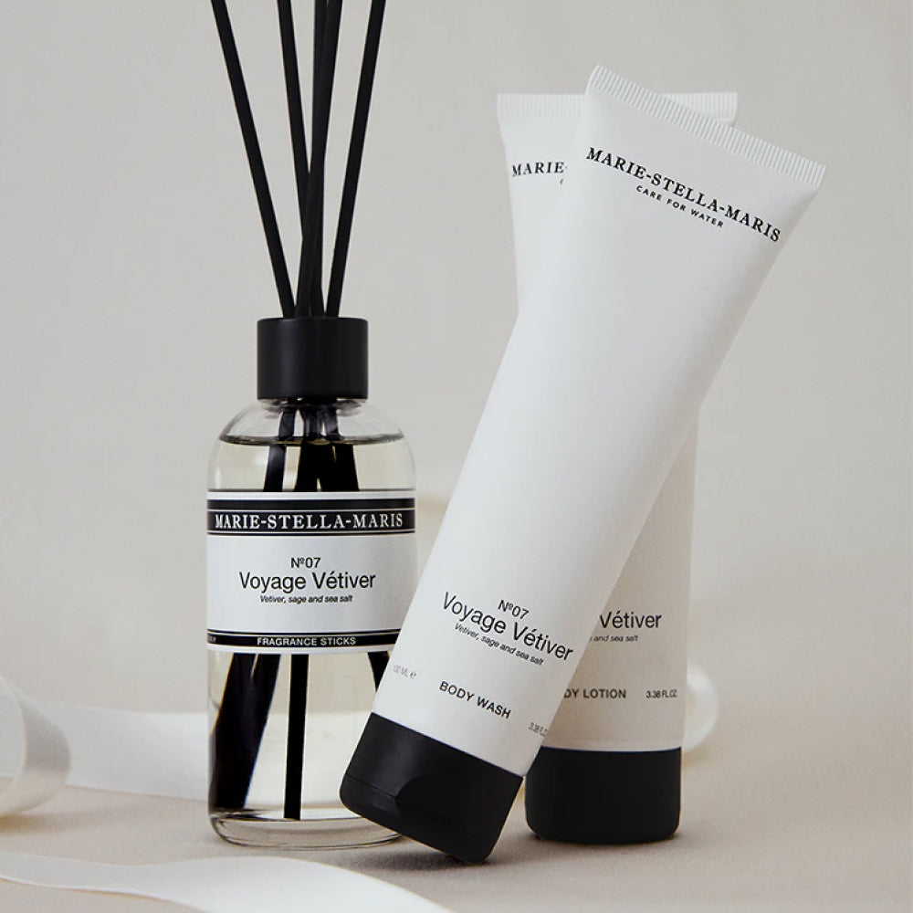 3個MARIE DE L'ANGE LingerieCleansing250ml Marie-Stella-Maris | Bathroom Essentials | No. 07 Voyage Vetiver